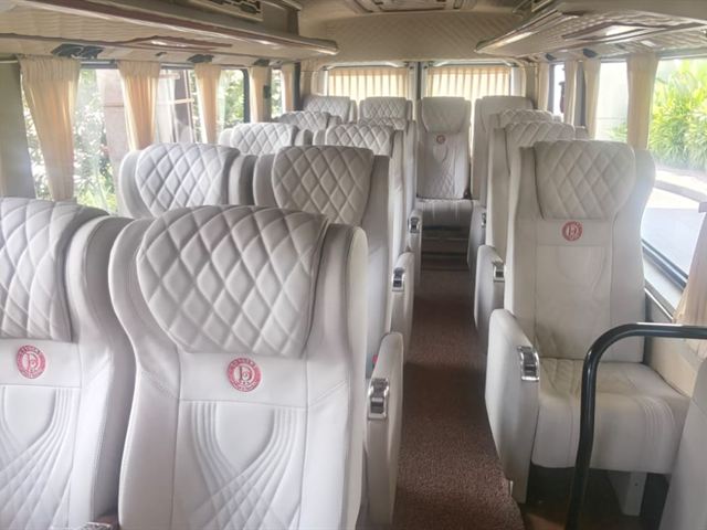 Luxury Urbania interior – reclining seats