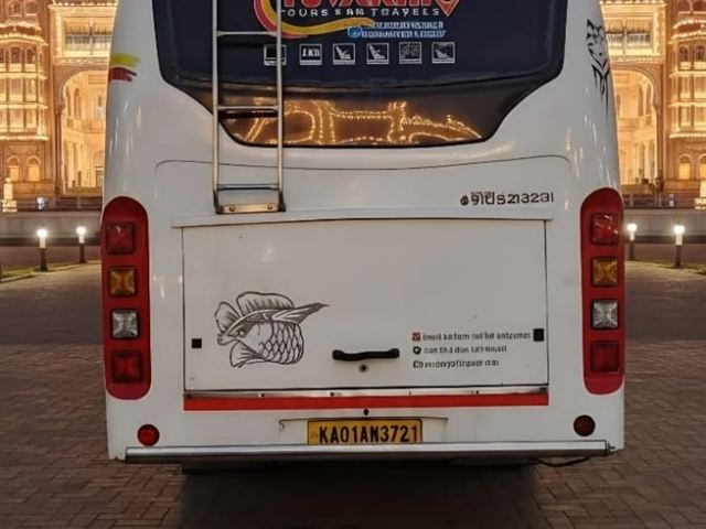 33 seater bus – rear view